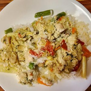 Plated Thai Green Chicken Curry - 400gram meal